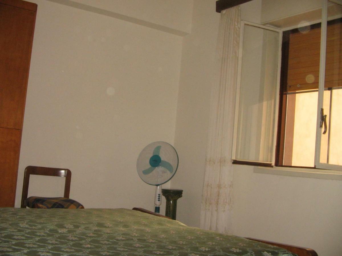 Bilocale Patti Daire Dış mekan fotoğraf